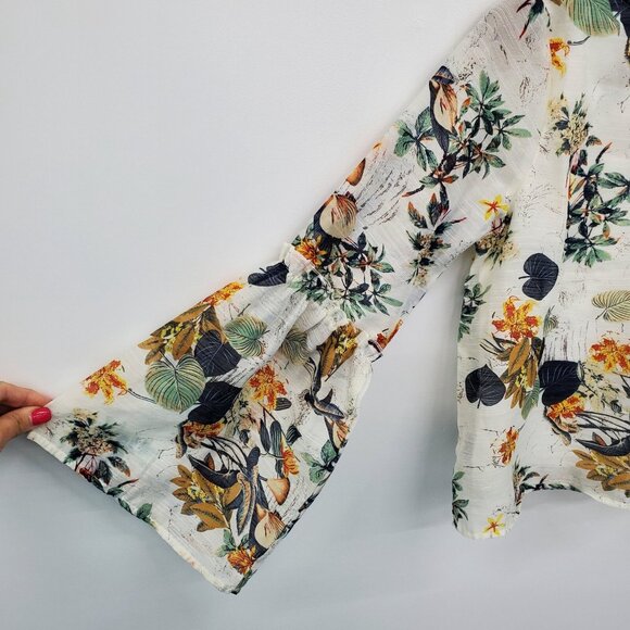 Womens M White Floral Blouse Bell Sleeve Boho Cottagecore Top Button Back Blouse - Picture 10 of 16